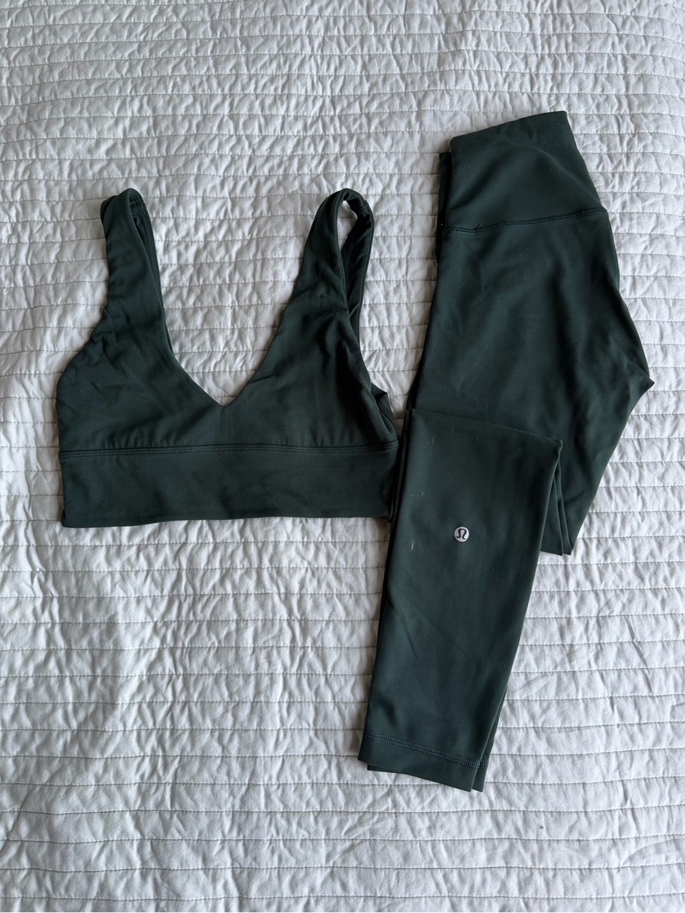 Lululemon workout set legacy green